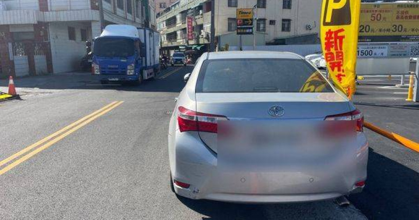 鹿港「停車天堂」淪陷　無標線路段狂開單惹怨警搶錢