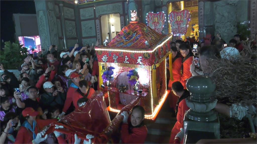 桃園龍德宮四媽9天8夜遶境 「全程徒步赴鹿港刈火」場面盛大