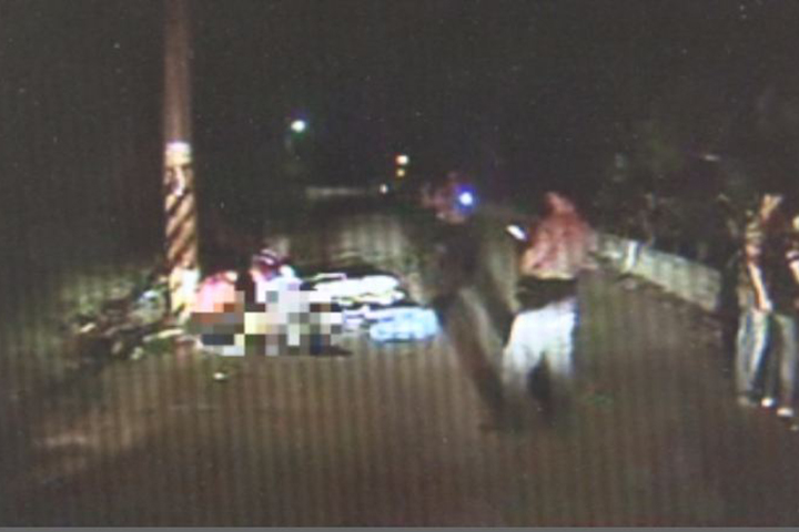 疑酒後騎車撞電線桿 未戴安全帽雙雙慘死