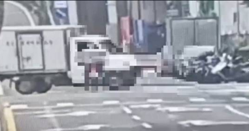 北市萬華死亡車禍! 瓦斯外送員直撞轉彎小貨車慘遭噴飛亡