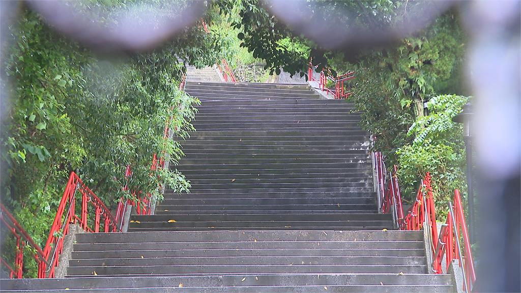 告別爬梯惡夢銘傳大學學生笑了! 「台版半山手扶梯」下半年動工
