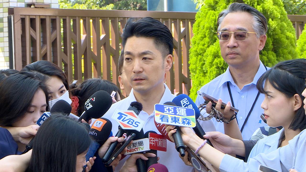 北市府用人再生風波　李政軒涉洩密後！演藝工會理事長曹雨婷被爆是中國籍？