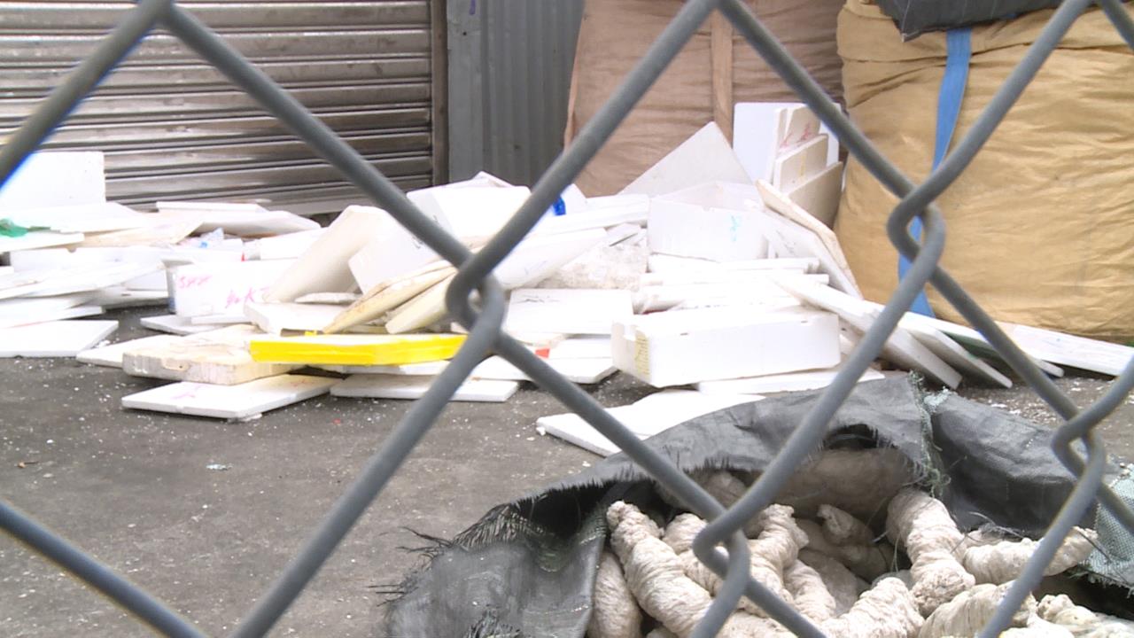 保麗龍回收廠工安意外! 17歲少女遭捲入絞碎機身亡