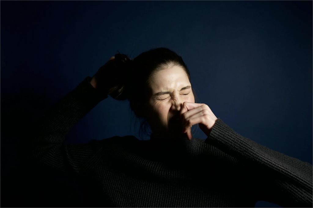 狂打噴嚏卻不是過敏? 小心!醫:血管運動型鼻炎常吃錯藥