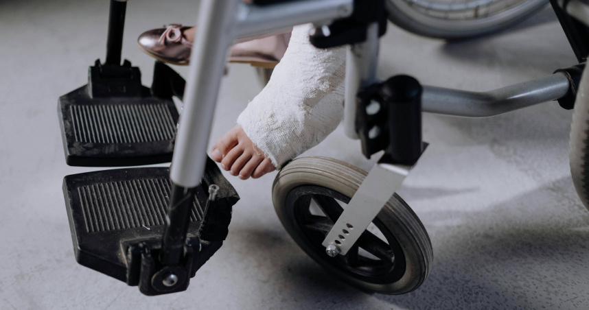 以為拉傷!腳後跟疼半年竟是阿基里斯腱斷裂 她慘錯過黃金治療期