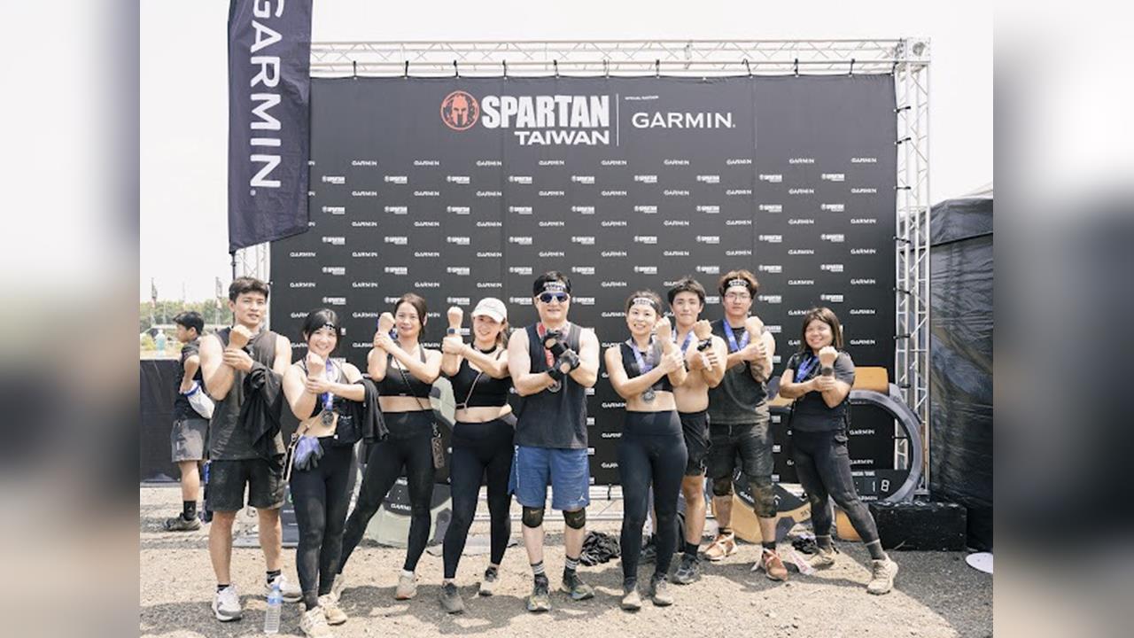 斯巴達十週年台南開跑　藝人參戰吸睛　逾5千名選手熱血挑戰