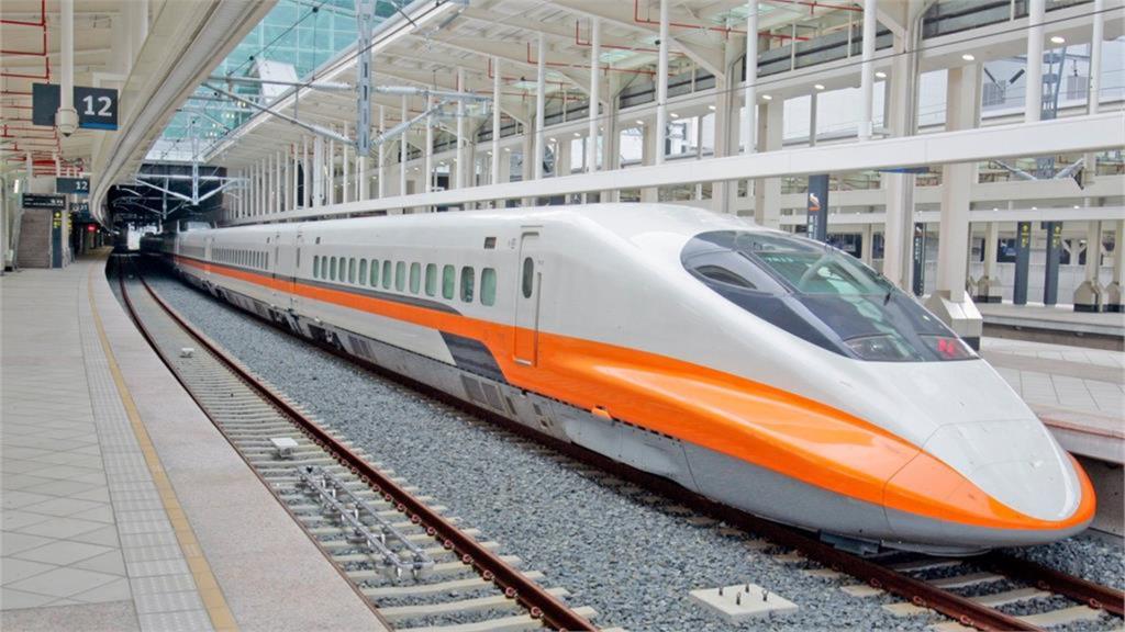 高鐵「自由座乘客」特別注意！進站待超過「這時間」會罰2500元