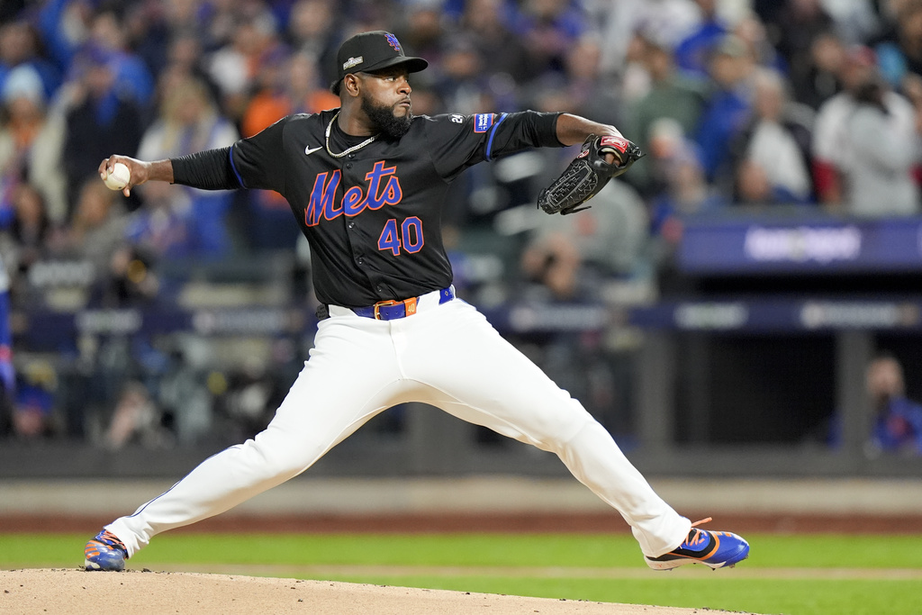 MLB(影)/紐約40號改做運動家 賽佛里諾3年21億披綠衫