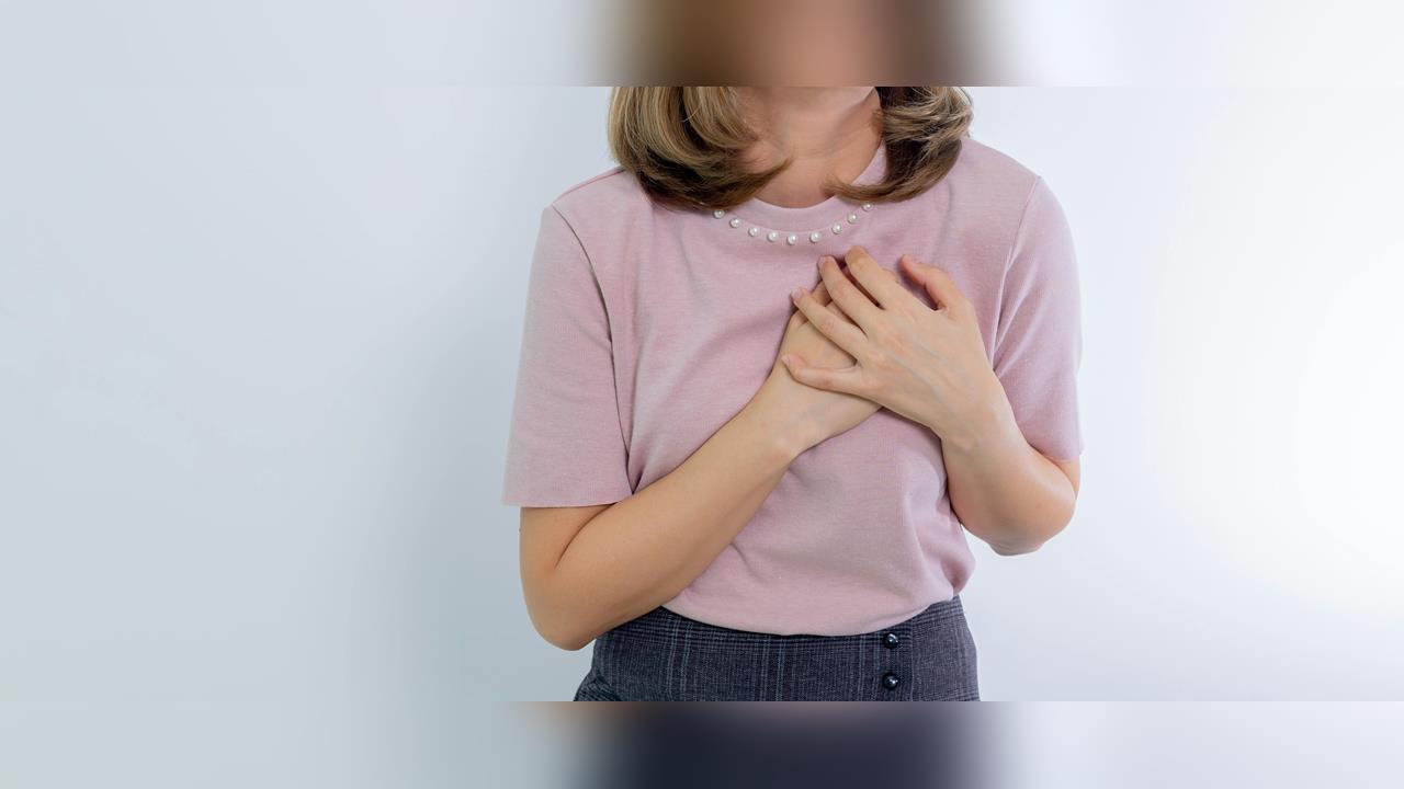 傷心難過真的會要命！醫曝「情緒引發」的心絞痛恐比運動型更危險