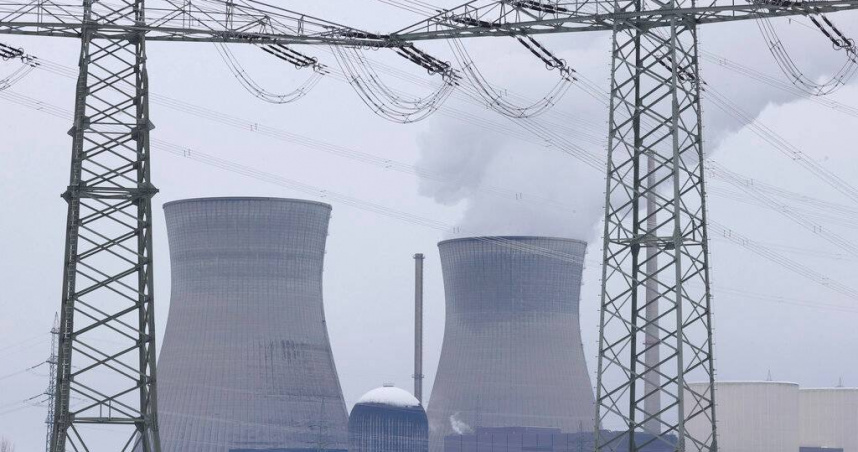 南韓蔚山電廠倒塌! 老舊設施準備拆除時倒塌「6人疑被埋2人獲救」