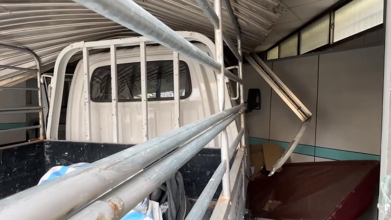 駕駛酒駕暴衝進停業診所　酒測值0.89超誇張！