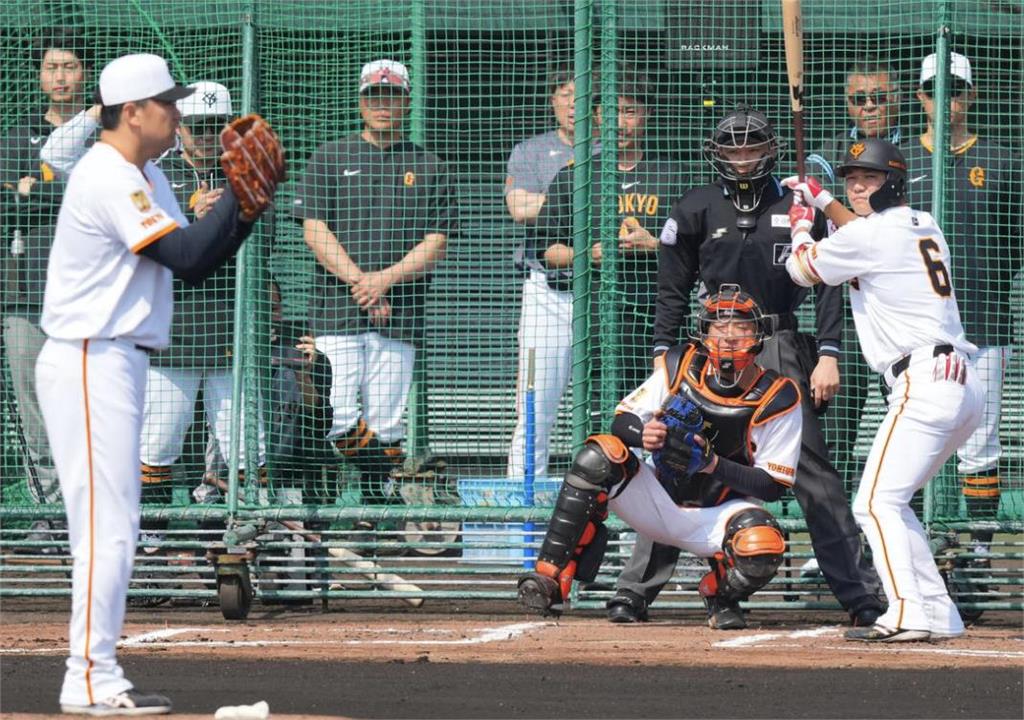日職(影)／巨人春訓夢幻對決！國小投捕搭檔田中將大、坂本勇人交鋒