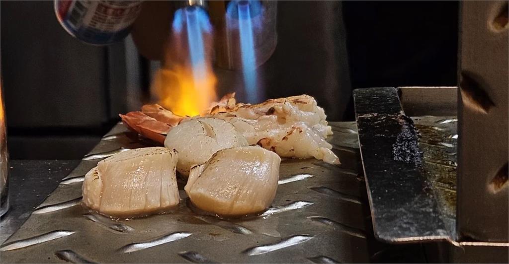 【信義區美食】西湖水產 豪華海鮮丼飯 生魚片 滿滿蛋白質 內用加飯 味增湯續碗 免費