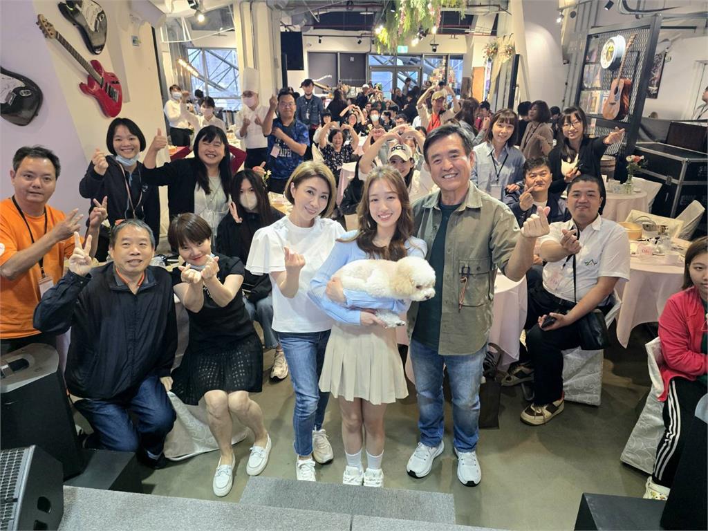 王敏淳粉絲見面會！三人同台　與粉絲們開心共享不一樣的母親節