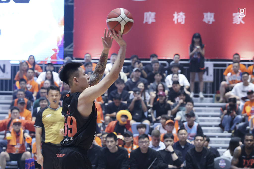 PLG／領航猿末節驚天大逆轉！89：86擊退富邦勇士奪隊史首冠