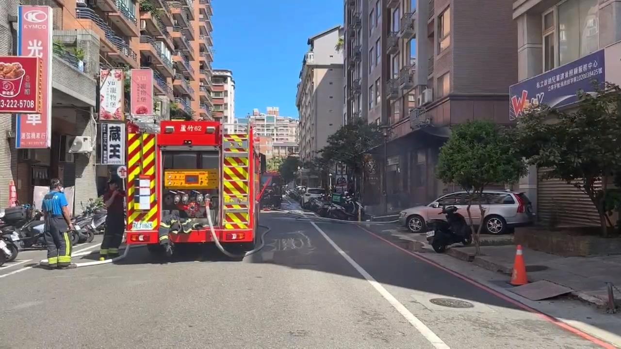 桃園蘆竹早午餐店氣爆 疑似換瓦斯不慎釀禍