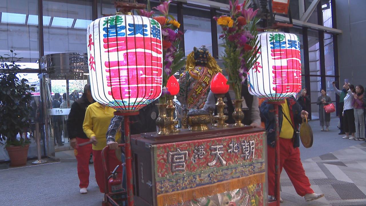 2026世貿年貨展開跑！　逾500家廠商、上千攤位參展