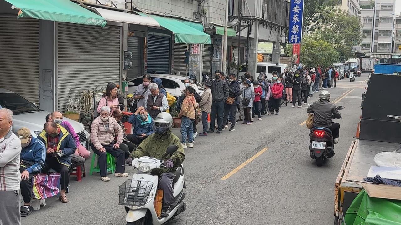 知名花生糖店休19天後開賣! 掀年前搶購潮.祭限購令