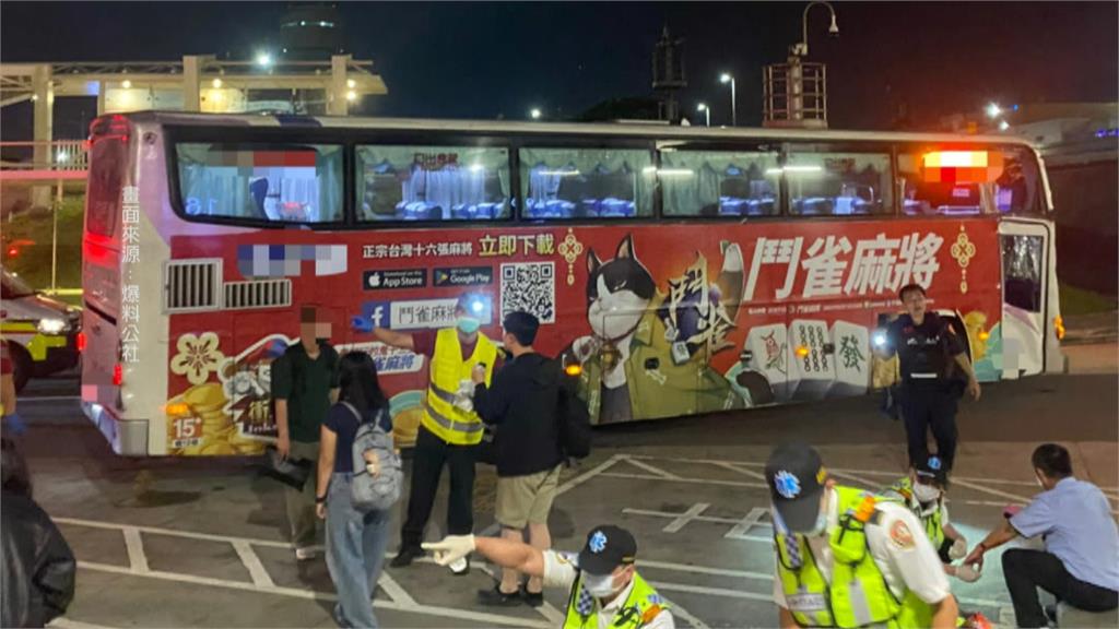 驚魂！國光桃機「自撞牆面」31人傷　乘客曝：司機分心