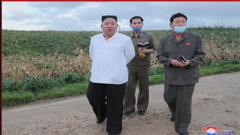 史上第二颱！巴威登陸北朝鮮 金正恩視察災區