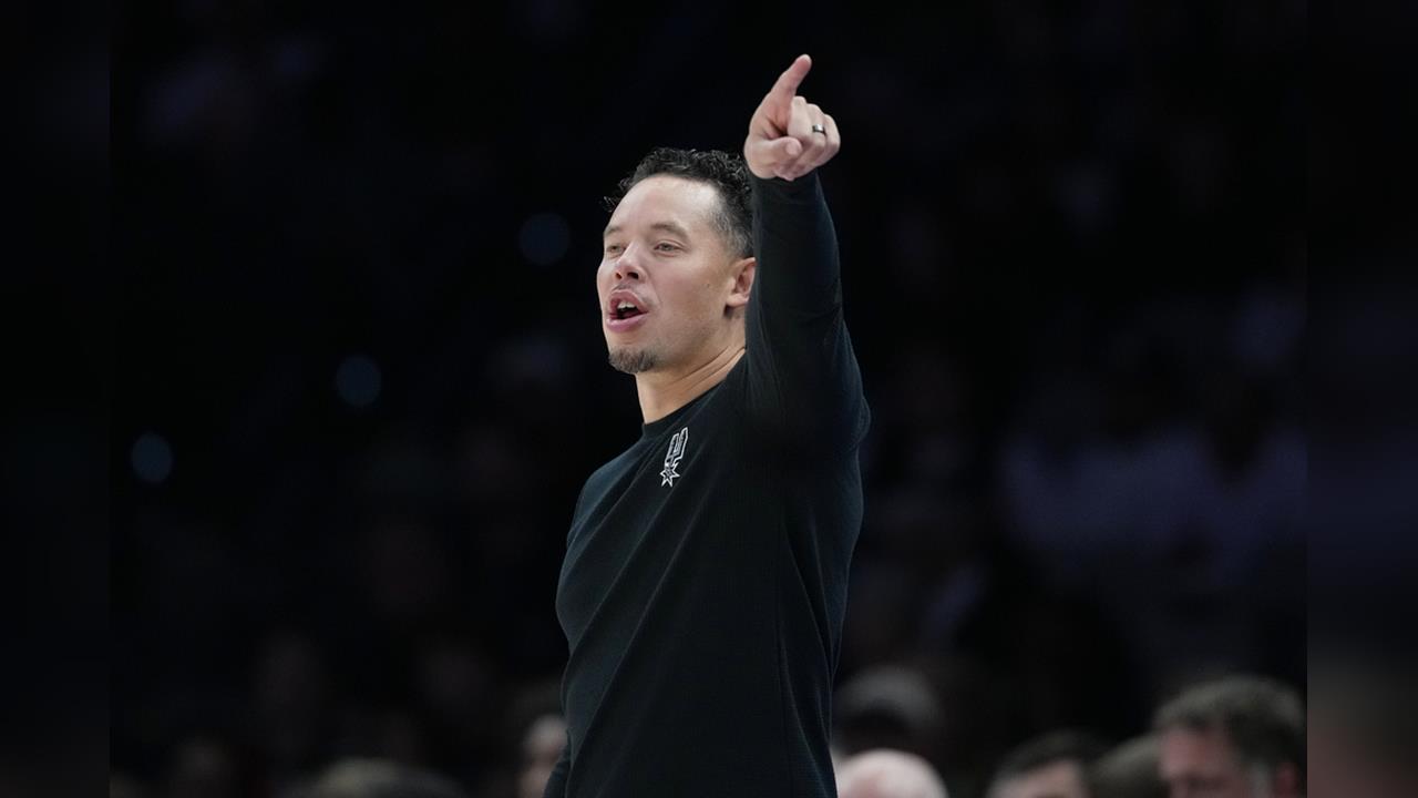NBA/馬刺主帥親曝開幕戰「三後衛變陣」拚冠軍!文班亞馬大讚化學效應佳