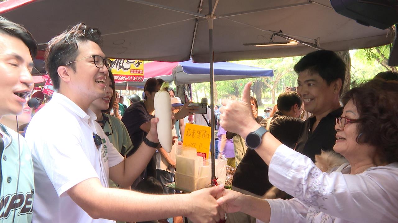 725上凱道蔣萬安「大迴轉」答覆　沈伯洋：腳踝能力很不錯