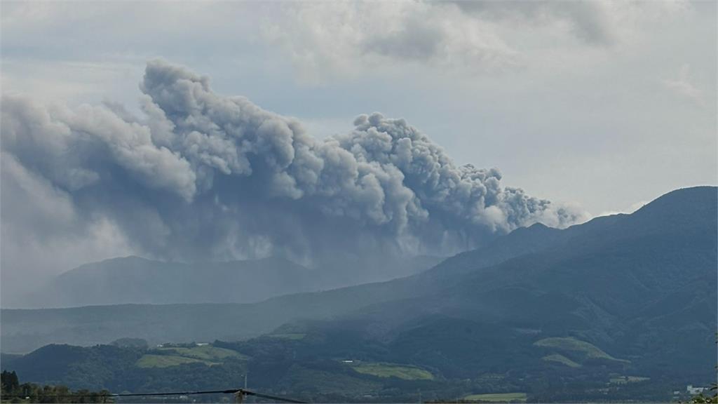 日本1週狂震2192次！新燃岳時隔7年再噴發　專家：恐與「地底不明膨脹」有關