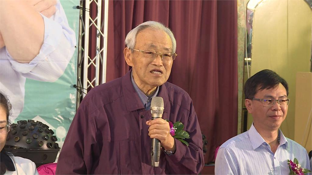 苗客家大老陳運棟91歲辭世　鍾東錦弔唁恩師