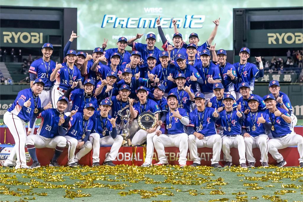 第一勇(影)／感動到泛淚！政界瘋棒球 2人曝赴日觀賽「操爆」行程