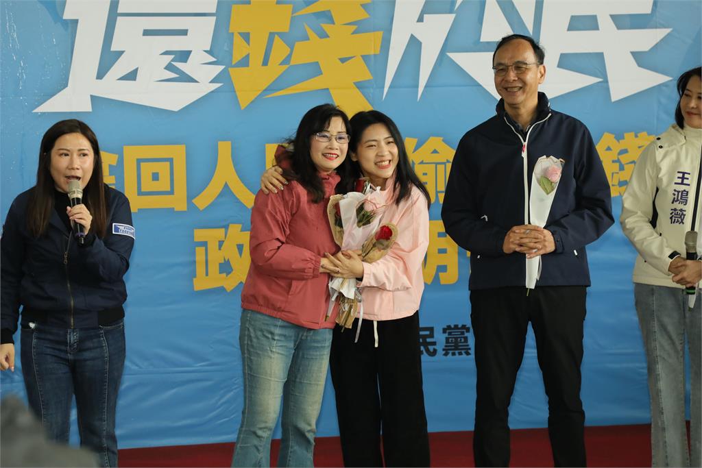 快新聞／又有小劇場？才剛大和解　秦慧珠突語出驚人：跟徐巧芯一樣要流量