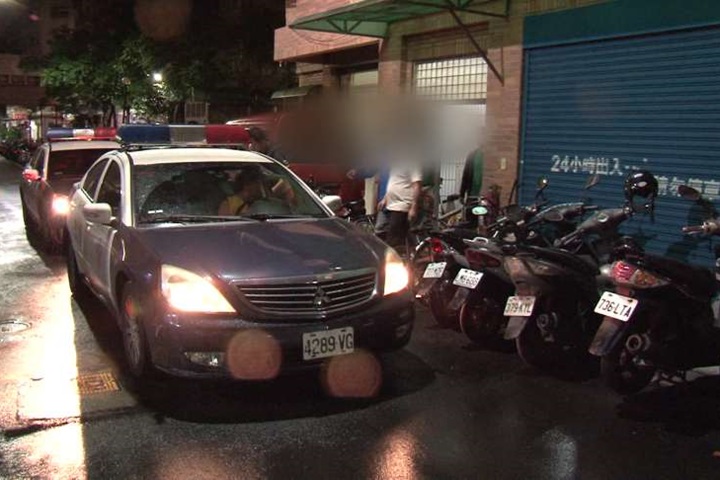 警破地下賭場 逮負責人、賭客共25人