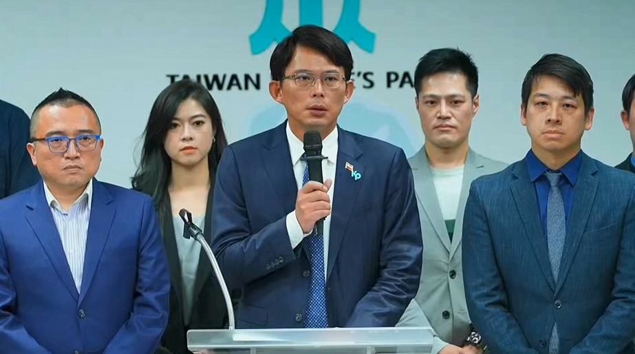 黃國昌正式接掌民眾黨主席　2/22參與反罷免活動秀肌肉