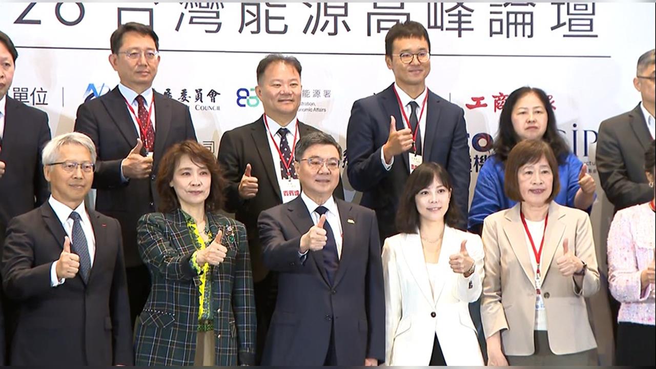 政務官下鄉宣講！9日首站高雄傳鄭麗君打頭陣
