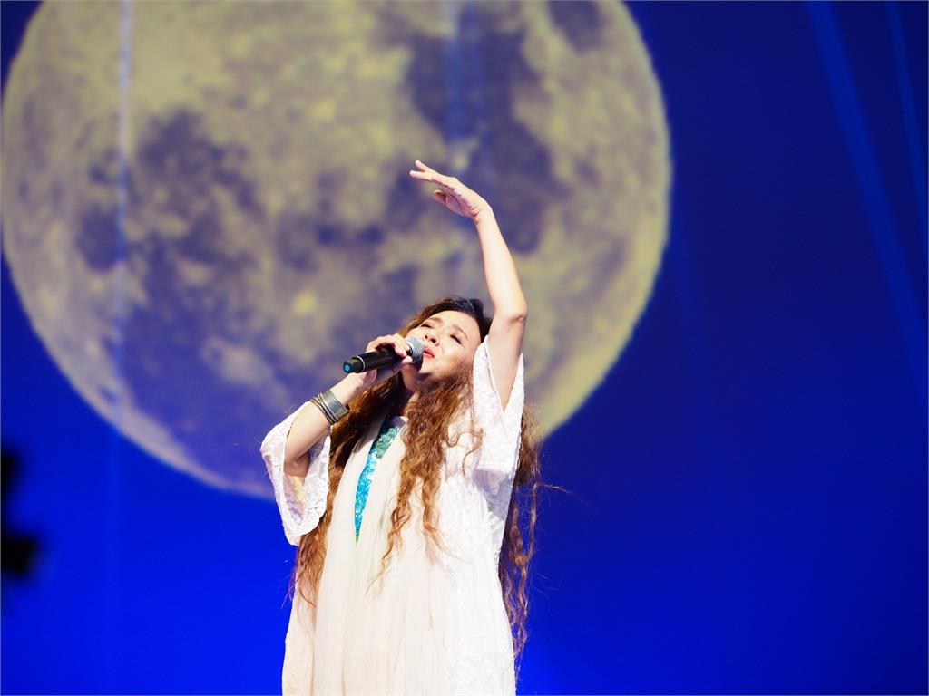 許景淳經典歌曲〈天頂的月娘〉爆原版她不喜歡 開頭一句長嘆成經典