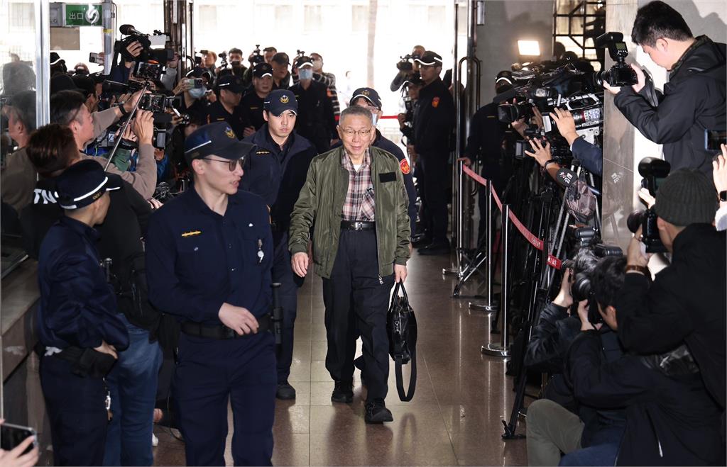 北院逆轉收押理由曝光　柯文哲重獲自由7天再返北所　