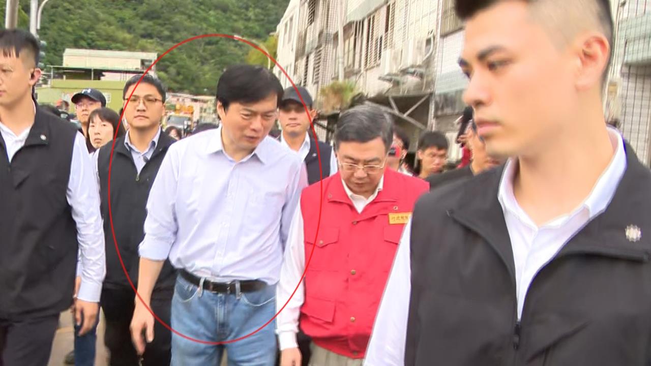 國軍裝甲車救災壓毀民車 顧立雄：不會讓官兵賠償