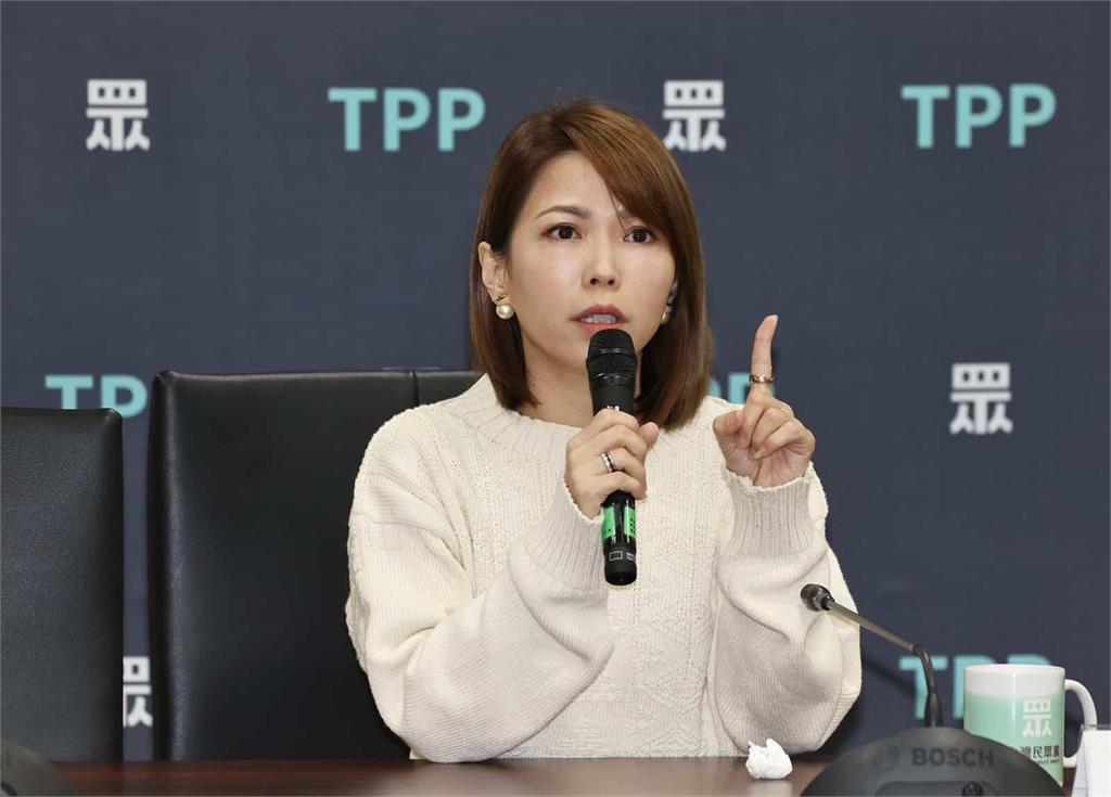幼女被爆脫口說「媽媽覺得蔡壁如很噁心」？　陳智菡：霸凌衝我來別扯到小孩