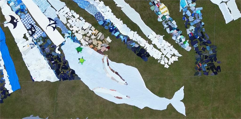 地景藝術家收集二手衣　打造全台最大逐格動畫