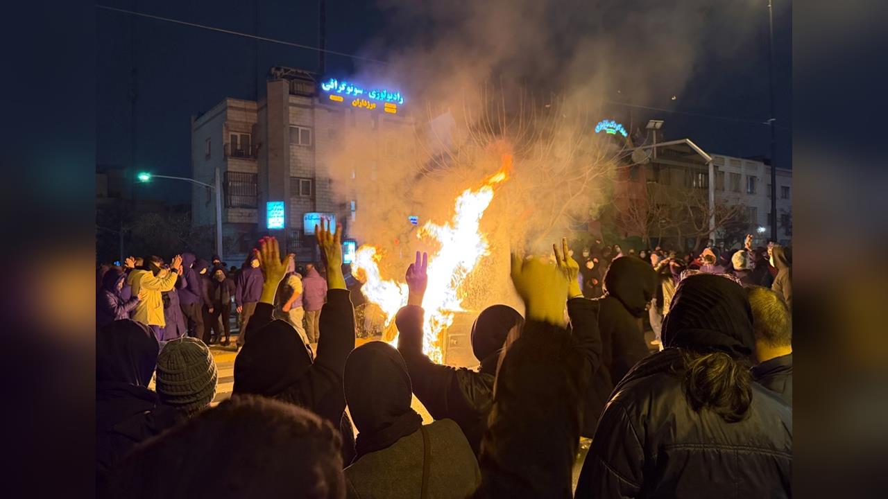 快新聞／伊朗示威血腥鎮壓！官方封鎖網路、通訊稱2000死　外媒估恐達2萬