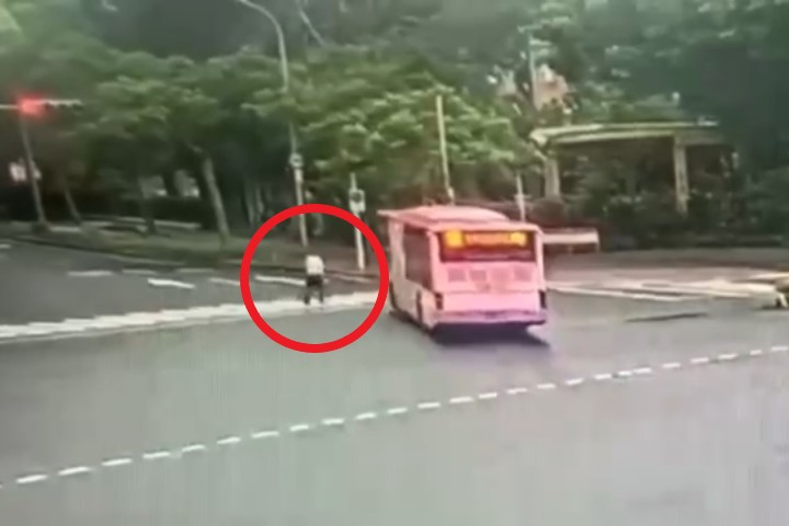快新聞／乳癌名醫遭公車輾斃！明天舉辦追思會　病患哀悼：喪失良醫