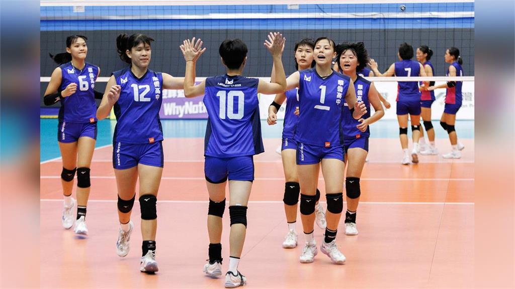 排球/華僑高中擊退中山工商奪勝!女子組4隊並列首位大亂鬥