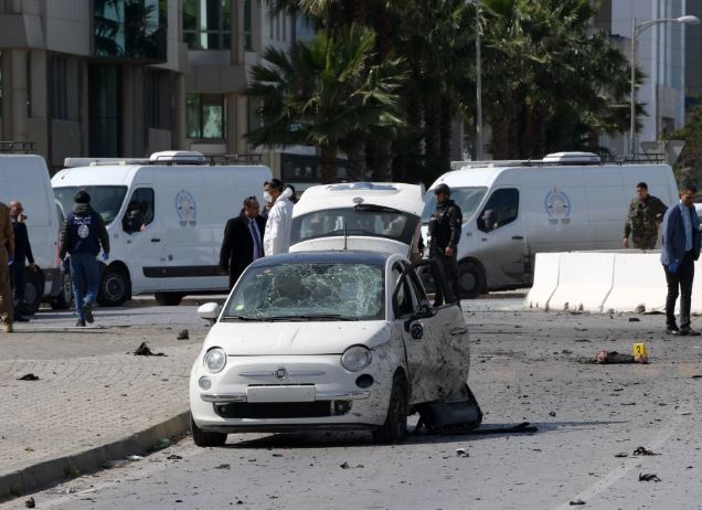 美駐突尼西亞首都大使館外遭自殺攻擊 1死6傷