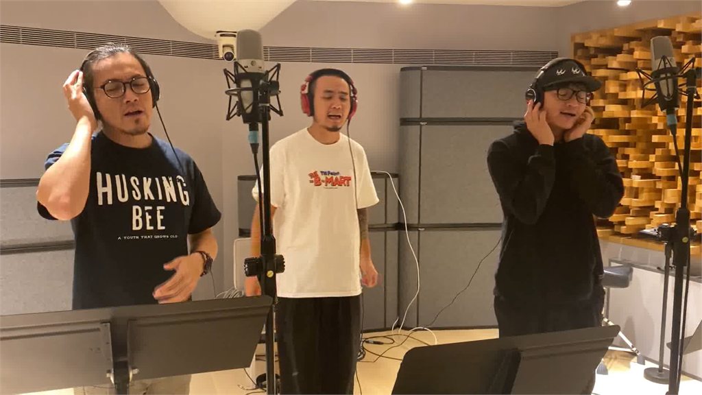 快新聞／操刀小英第二首競選歌曲 滅火器用抒情台語唱出對台感情