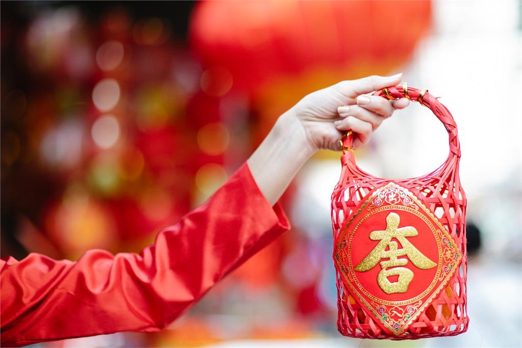 過年只想輕鬆過！習俗多「最該廢掉排行榜」曝　初二回娘家僅排第2名