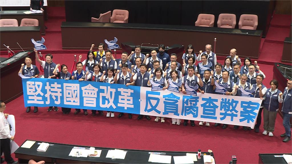 羅智強嗆大法官別當看門狗　　柯建銘：藍營很怕釋憲