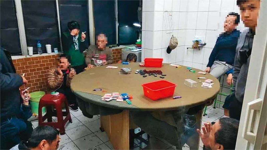 【專殺老大瘋殺手2】《艋舺》阮經天真人版竟是瘦小的他　結盟惡煞全台賭場挫咧等