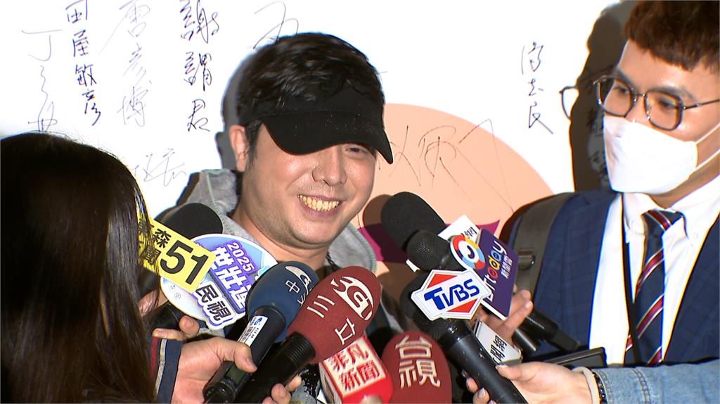 大S下葬金寶山　華岡校慶放「十分鐘的戀愛」悼念