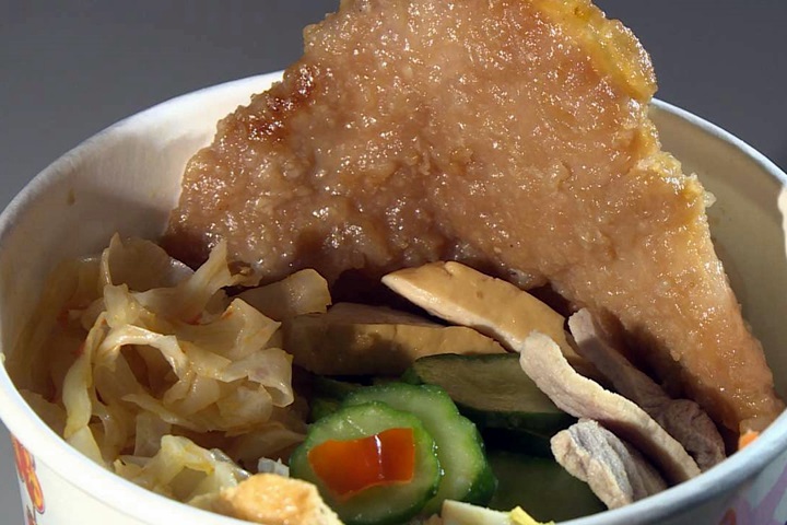 40年老店大排長龍 賣的竟是「 垃圾麵」