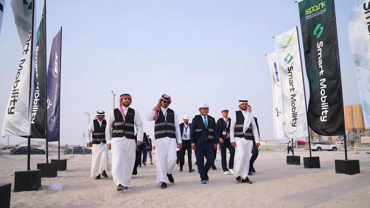 鴻騰精密宣布沙烏地合資公司 於薩勒曼國王能源園區正式動土