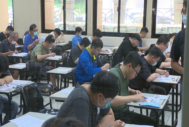 台電招考破千人 吸引近1.2萬人報名 6882人到考　錄取率15.75%